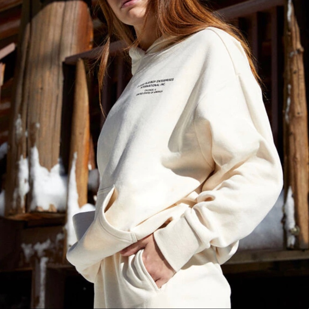 IN SEARCH OF THIS HOODIE